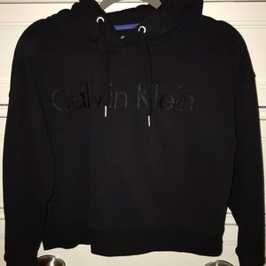 CALVIN KLEIN CROP TOP SWEATER